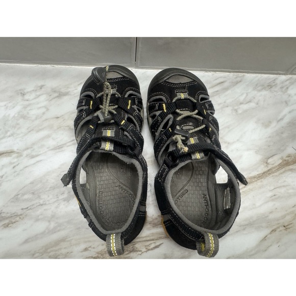 Kids Keen Unisex Sz‎ 13 Hiking Sandals Fabric Black Read Description *** - Picture 3 of 8